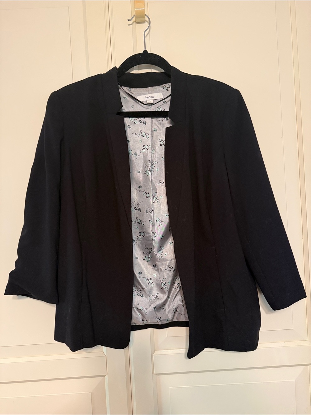 kensie Black Open-Front Collarless Blazer with Floral Lining